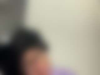 Live cam show with Zahra Bliss - Indian Twerk on Camsoda