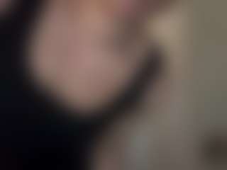 Live cam show with Zahra Bliss - Ass Bouncing on Soda Cam