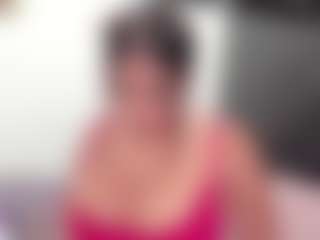 Live cam show with Afrodita-Roos - Hairy Pussy on camwithhim.com