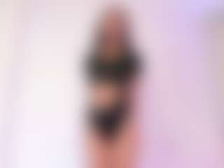 Live cam show with AnaihCollins - Lesbian on sexylive.show