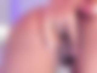 Live-Cam-Show mit AnaihCollins - Butt Plug auf Camsoda
