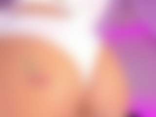 AnaihCollins's Live Sex Cam Show