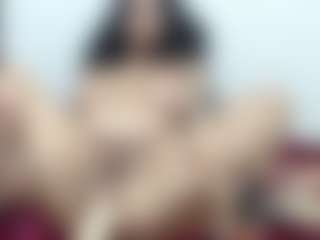 catalella-latina's Live Sex Cam Show