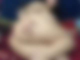 Live cam show with catalella-latina - Butt Plug on slutload