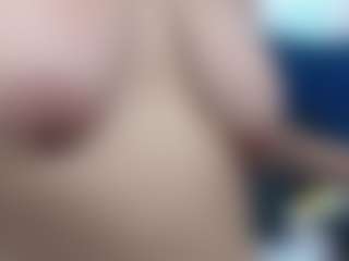 Live cam show with catalella-latina - Ass Clapping on Camming Site