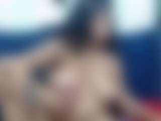 Live cam show with catalella-latina - Butt Plug on madthumbs