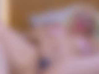 Live cam show with cicciolina-big - Twerking on Camsoda
