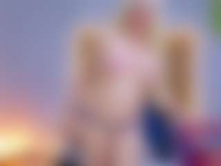 Live cam show with cicciolina-big - Granny on Fling VIP Chat