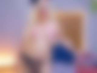 Live cam show with cicciolina-big - Joi on eurowanks.com