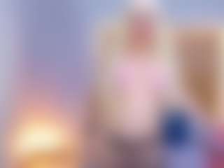 Live cam show with cicciolina-big - MILF on hrnylive.com