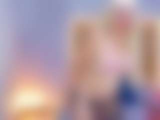 Live cam show with cicciolina-big - Middle Aged on Pornisteam.com