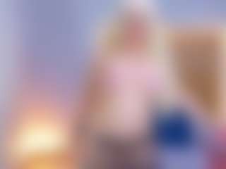 Live cam show with cicciolina-big - Implants on Latina Girls