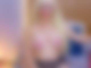 Live cam show with cicciolina-big - Mature on luckytryst.com