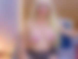 Live cam show with cicciolina-big - Big Ass on CamSodaAdn