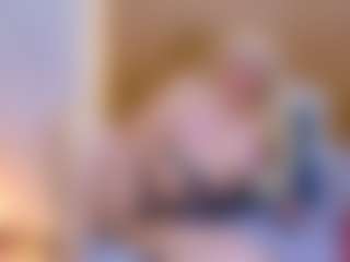 Live cam show with cicciolina-big - MILF on Adult Interactions
