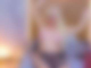 Live cam show with cicciolina-big - Heels on livesuperchat.net