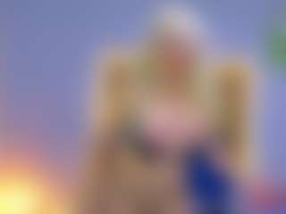 Live cam show with cicciolina-big - Granny BBW on CamSodaAdn