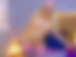 Live cam show with cicciolina-big - Joi on Camsoda