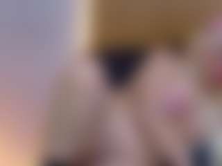 Live cam show with cicciolina-big - Twerking on hotwifechat.live