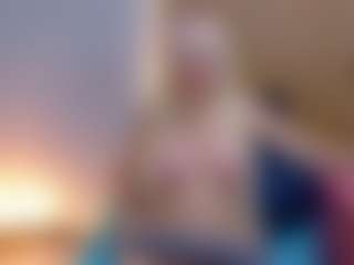 Live cam show with cicciolina-big - Twerking on alttransgirls
