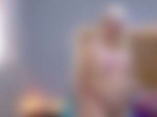 Live cam show with cicciolina-big - Granny Dildo on xDating