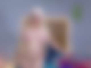 Live cam show with cicciolina-big - Granny Dildo on Camversity