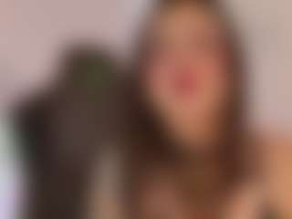 Live cam show with Gaby Manson - Squirt on Milfs Live