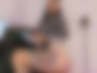 Live cam show with Gaby Manson - Game on livesuperchat.net