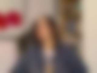 Live-camshow met Gaby Manson - Butt Plug op Camsoda