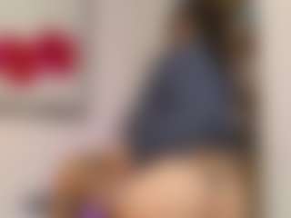 Live cam show with Gaby Manson - Gamer on Big Tits