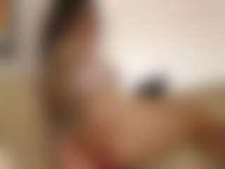 Live cam show with Gaby Manson - Facial on Mixed Magazine Live