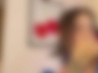 Live cam show with Gaby Manson - Gamer Asian on Camming Site