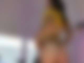 Live cam show with Gaby Manson - Full Nudity on madthumbs