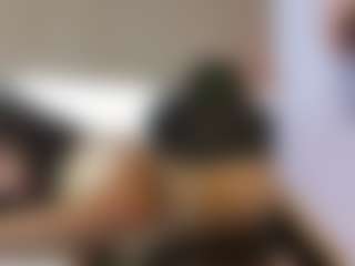 Live cam show with Gaby Manson - Blue Eyes on Hubzter Live