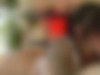 Live cam show with Gaby Manson - Gamer Mature on SmokeAndPoke