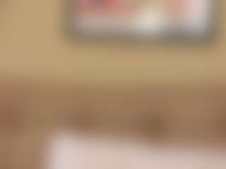 Live cam show with Gaby Manson - Tight on CamwithHer