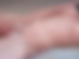 Live cam show with PhilomenaAtcher - Moaning on sexylivex.com
