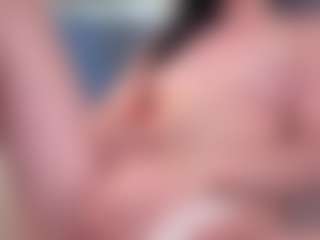 Live cam show with PhilomenaAtcher - Moaning on Camsoda