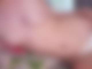 Live cam show with PhilomenaAtcher - Upskirt on Chatstar