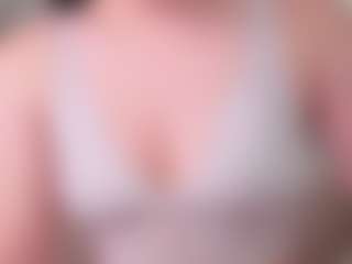 Live cam show with PhilomenaAtcher - Upskirt on Uber Horny