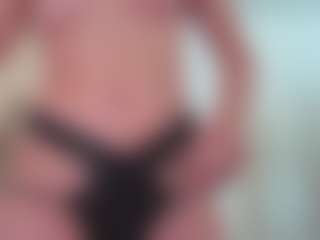 Live cam show with PhilomenaAtcher - Drinking on SinfulBabes