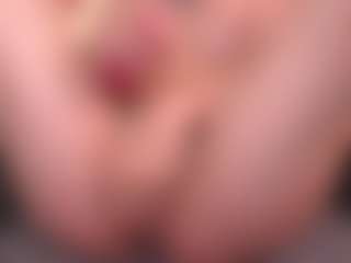 Live cam show with PhilomenaAtcher - Blue Eyes on livesuperchat.net