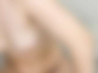 Live cam show with PhilomenaAtcher - Moaning on live18s.com