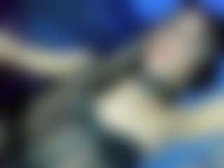 Live cam show with Valentinawilsonn - Smoking on Uber Horny