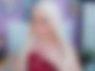 Live cam show with ccanndy - Smoking on madthumbs