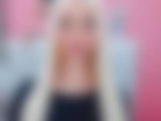Spettacolo in cam dal vivo con ccanndy - Brown Hair su Camsoda
