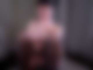 Live cam show with GarynColl - Yoga Young Adult on Camsoda
