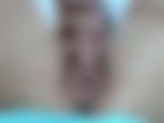 blonde-oldgirl's Live Sex Cam Show