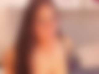 Live cam show with Danna - Ebony Squirt on https://playwithruby.com