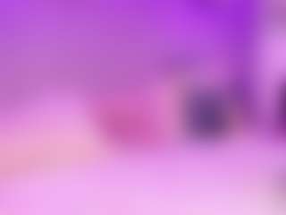 Live cam show with Danna - Bikini on Livezox
